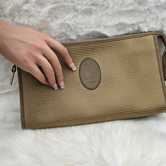 YSL  Beige PVC Makeup Clutch - Picture 1 of 17